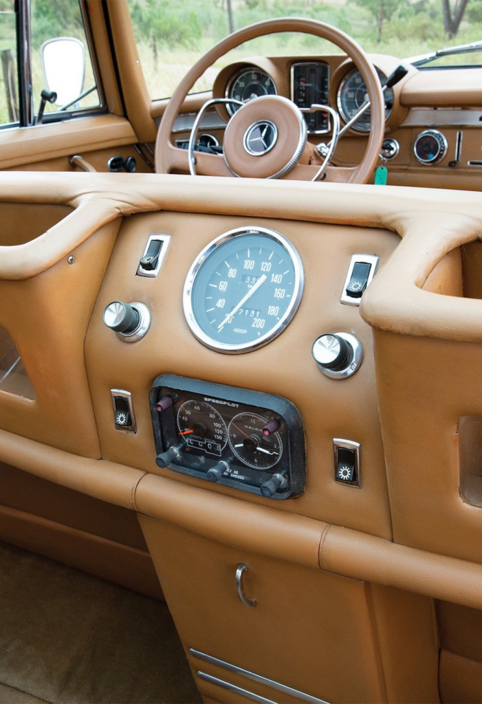 Mercedes-Benz 600