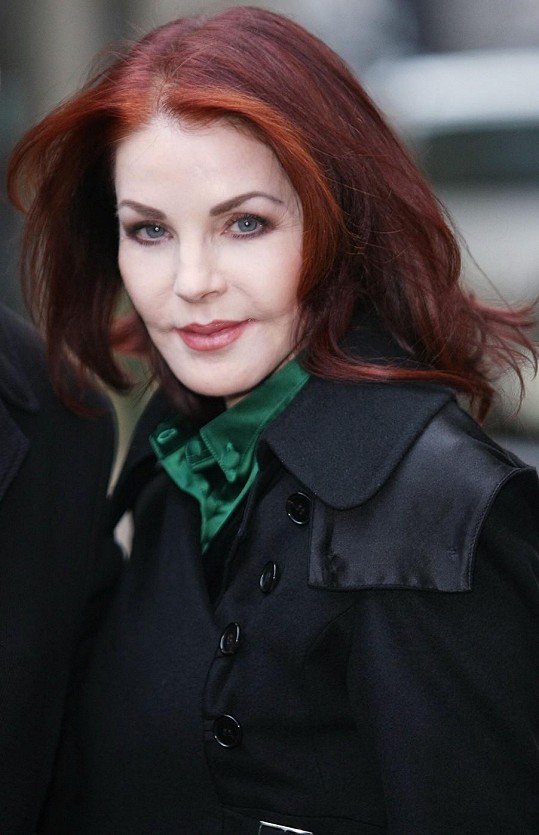 50e5886e510b10d450f30700-59609