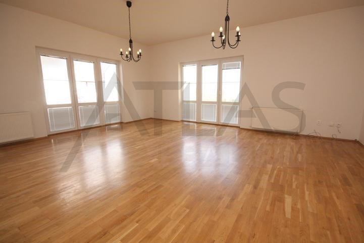 Pronájem nezařízeného domu 6+1 Praha 6 - Nebušice
Zdroj: http://atlas-reality.cz/pronajem/domy/407550-3341a-pronajem-nezarizeneho-domu-6-1-praha-6-nebusice