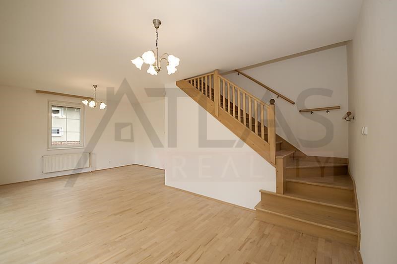 Pronájem rodinného domu 4+1 Praha 6 - Nebušice