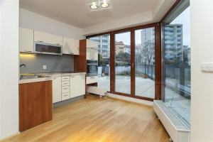 Fantastic updated kitchen - Nice Unfurnished Duplex Flat 3+kk, 2 bathrooms, Prague 4, Na dolinách str. 
