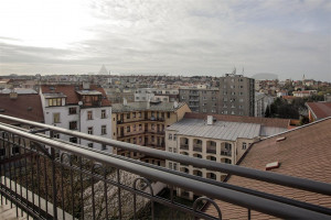 View of Prague - For Rent: Unfurnished 3-bedroom Duplex Apartment, 138,07sqm, Za Strahovem, Praha 6 - Břevnov 