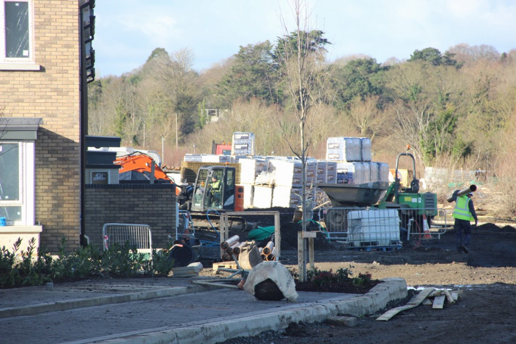 Čína poskytuje pomocnou ruku svému zpomalenému hospodářství
