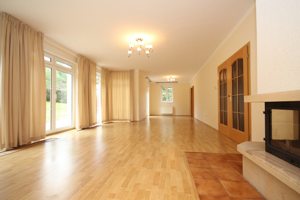 Pronájem bytu 3+1 Praha 2 - Vinohrady, Sarajevská