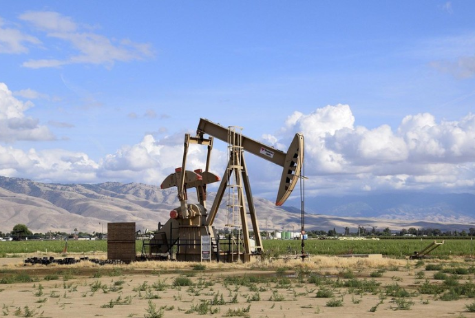 Saúdská Arábie má v úmyslu snížit ceny ropy pro Asii a USA